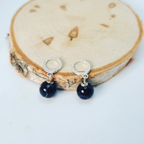 Black agate earring 10 mm - Picture 3 of 3